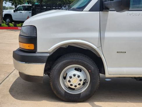 New 2026 Chevrolet Express 3500 w/ Power Convenience Package RWD image 14