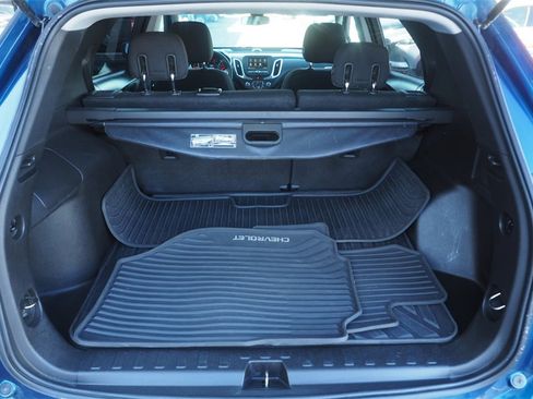 Used 2020 Chevrolet Equinox LT image 23