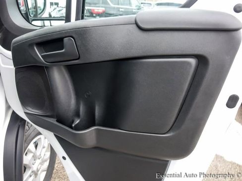 Used 2024 RAM ProMaster 2500 w/ Quick Order Package 22G SLT image 24