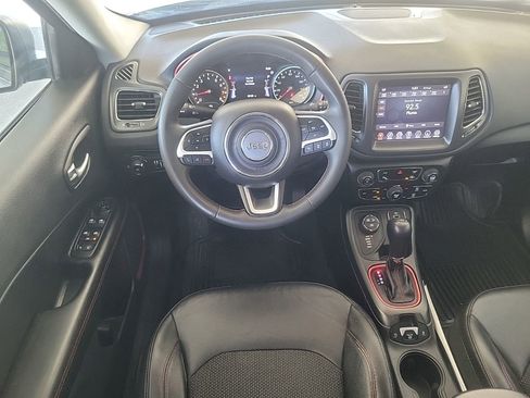 Used 2021 Jeep Compass Trailhawk AWD/4WD image 15