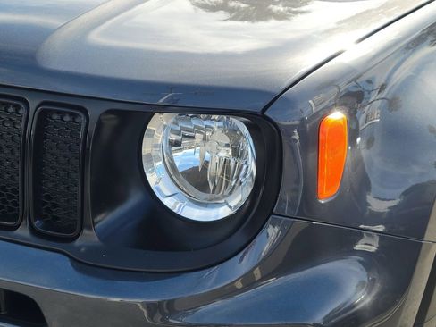 Used 2023 Jeep Renegade Altitude AWD/4WD image 23