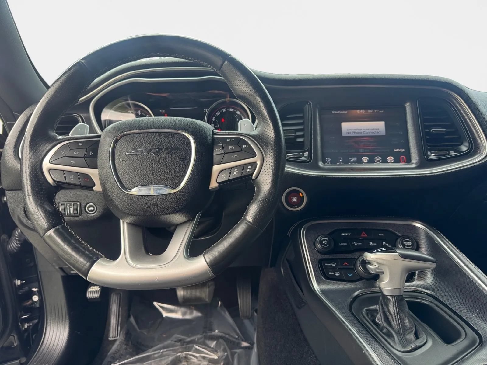 Used 2016 Dodge Challenger SRT w/ Technology Group RWD image 12
