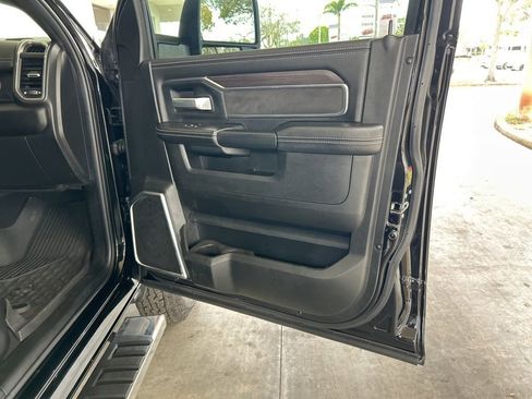 Used 2025 RAM 3500 Laramie w/ Max Tow Package image 27