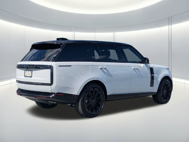 New 2027 Land Rover Range Rover Long Wheelbase SE AWD/4WD image 6