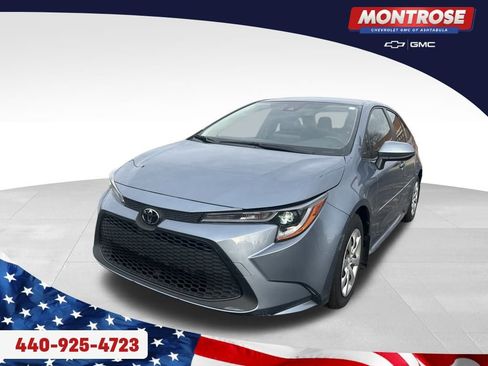 Used 2022 Toyota Corolla LE image 1