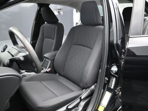 Used 2024 Toyota Corolla LE image 23