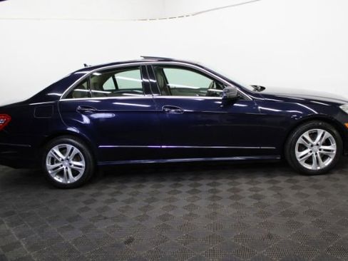 Used 2011 Mercedes-Benz E 350 4MATIC Sedan image 6