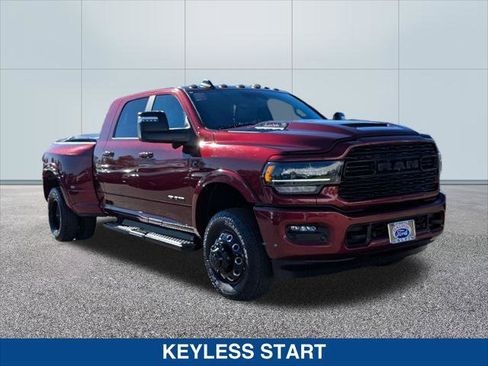 Used 2023 RAM 3500 Limited image 7