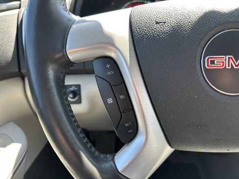 Used 2012 GMC Acadia SLT FWD image 20