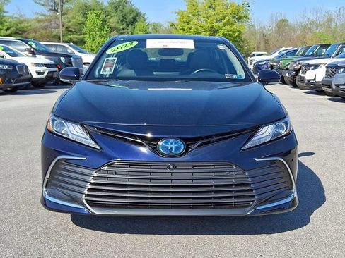 Certified 2022 Toyota Camry XLE w/ Navigation Upgrade Package FWD image 2