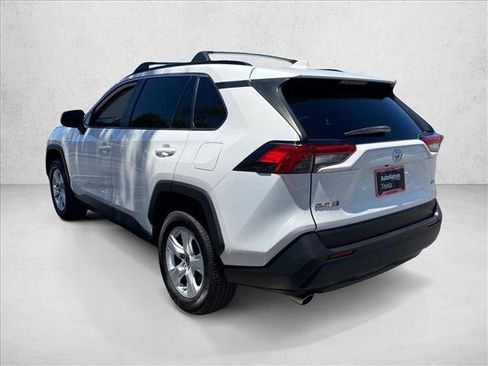 Used 2020 Toyota RAV4 XLE w/ All Weather Liner Package FWD image 9