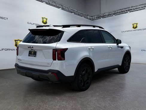 Used 2025 Kia Sorento SX AWD/4WD image 5