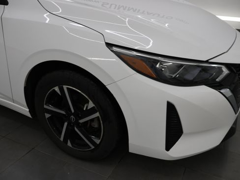 Used 2024 Nissan Sentra SV FWD image 21