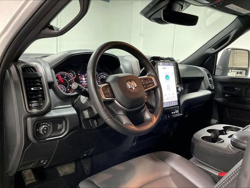 Used 2026 RAM 3500 Tradesman AWD/4WD image 16