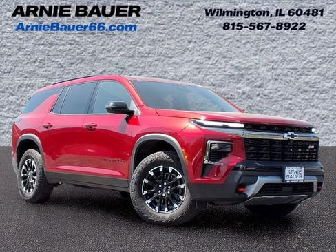 Used 2025 Chevrolet Traverse Z71 AWD/4WD image 1