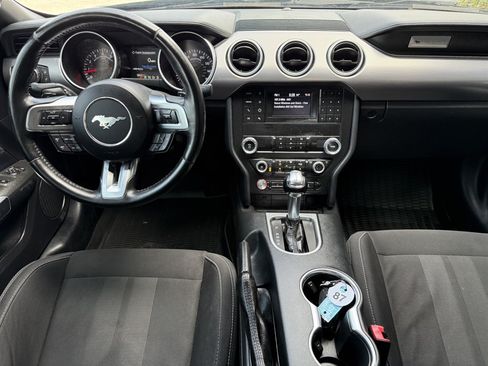 Used 2019 Ford Mustang GT RWD image 19