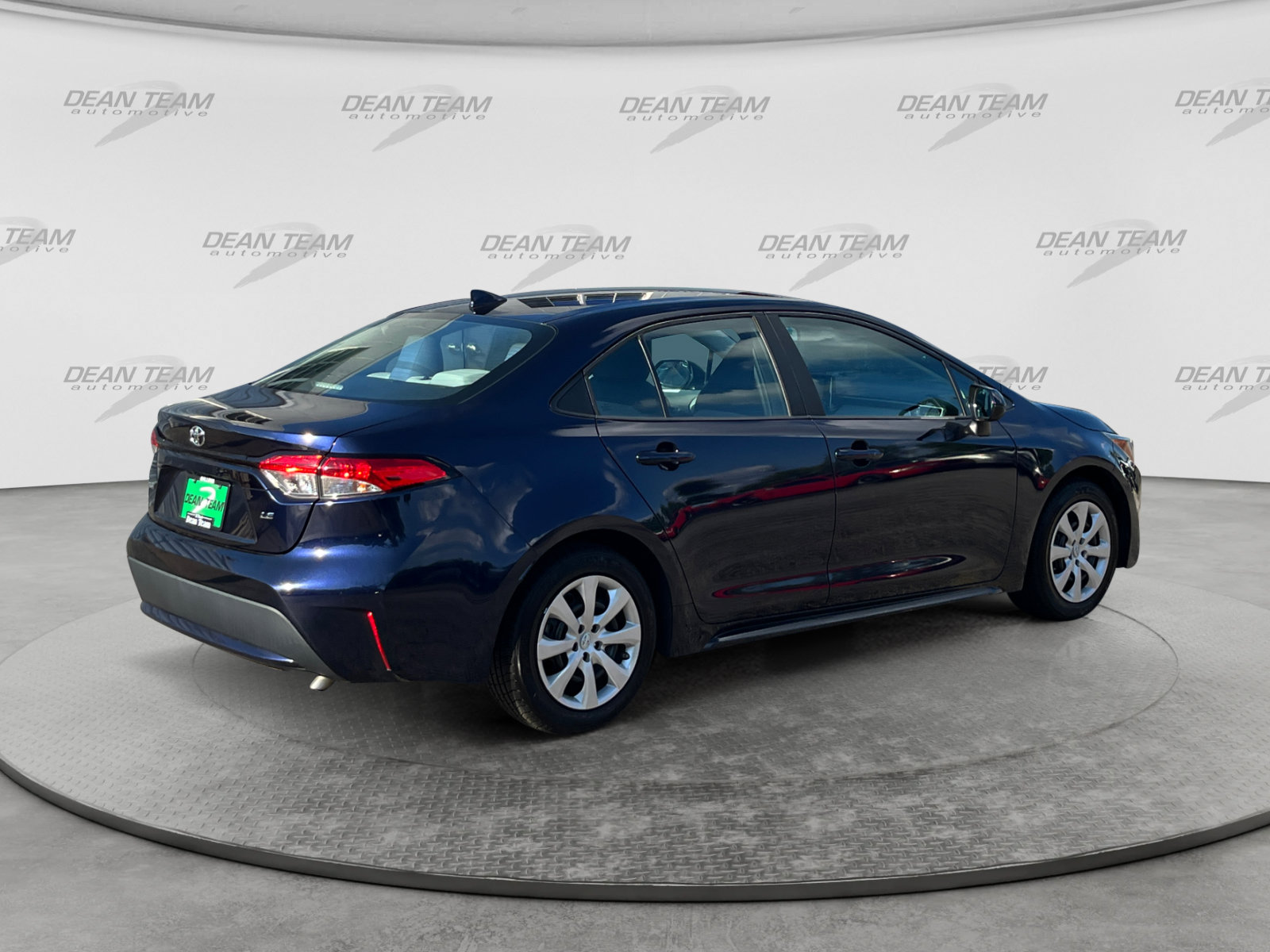Used 2022 Toyota Corolla LE FWD image 8
