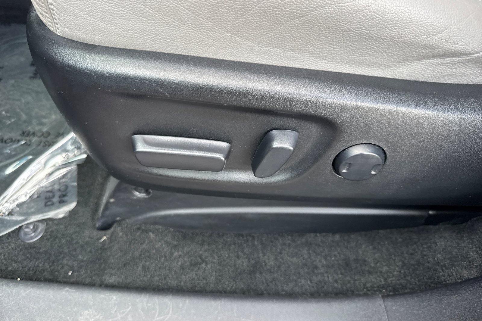 Used 2015 Toyota Sienna Limited Premium AWD/4WD image 14