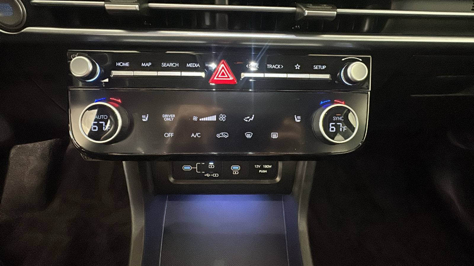 Certified 2025 Hyundai Tucson SEL AWD/4WD image 26