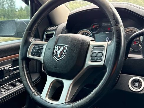Used 2016 RAM 5500 Laramie AWD/4WD image 10