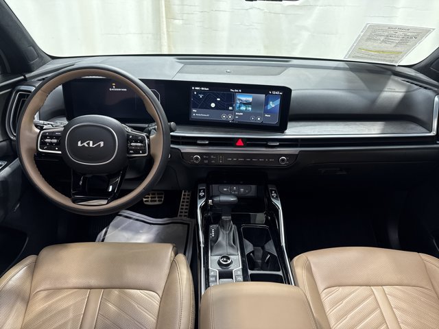Certified 2024 Kia Sorento SX Prestige w/ Olive Brown Leather Package AWD/4WD image 22