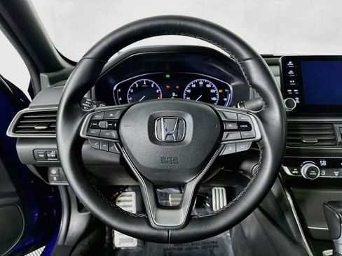 Used 2021 Honda Accord Sport image 11