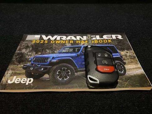 Used 2025 Jeep Wrangler Unlimited Sahara w/ Safety Group AWD/4WD image 93