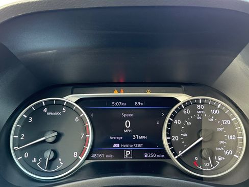 Used 2024 Nissan Sentra SV FWD image 19