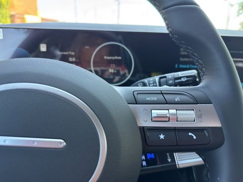 New 2025 Hyundai Tucson SEL image 36