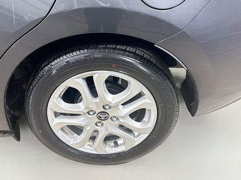 Used 2017 Toyota Yaris iA FWD image 27