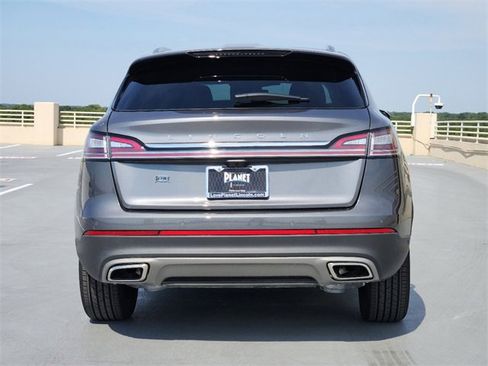 Used 2023 Lincoln Nautilus Reserve w/ Equipment Group 201A image 6