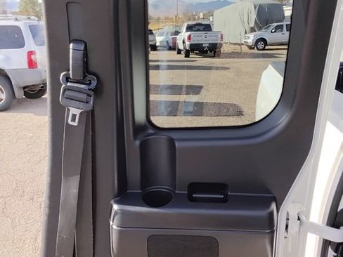 Used 2008 Nissan Titan SE image 18