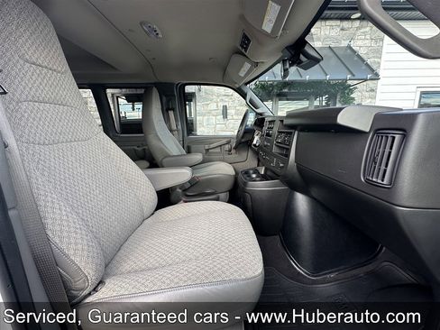 Used 2023 Chevrolet Express 3500 LT w/ LT Preferred Equipment Group image 15