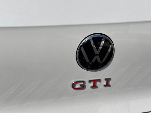 New 2025 Volkswagen GTI SE image 7