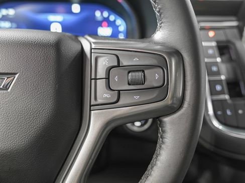 Used 2022 Chevrolet Suburban Z71 AWD/4WD image 20