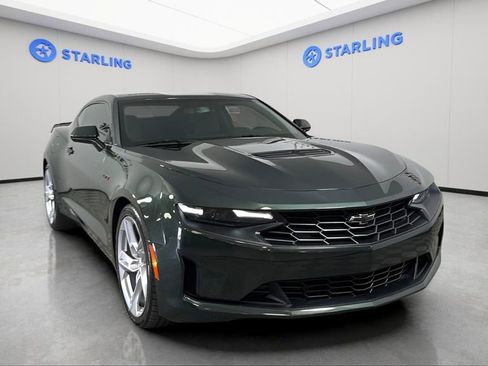 Certified 2020 Chevrolet Camaro LT RWD image 15