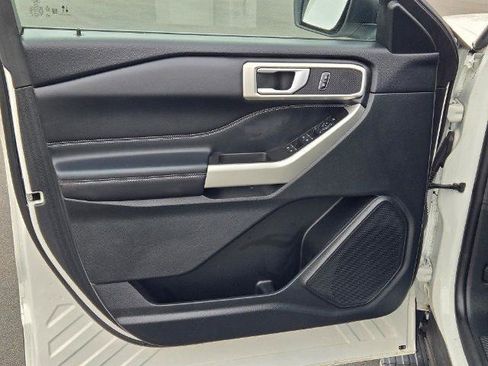 Certified 2023 Ford Explorer XLT w/ Equipment Group 202A image 23