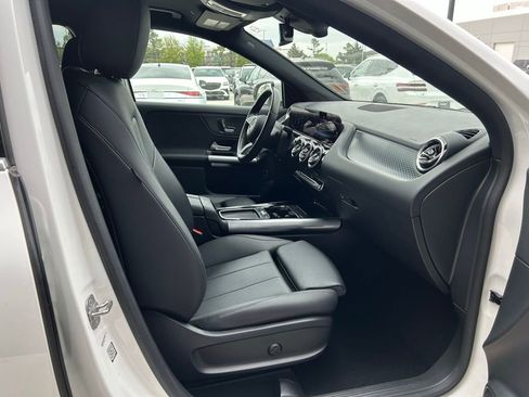 Used 2025 Mercedes-Benz GLA 250 4MATIC image 22
