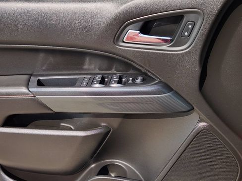 Used 2016 GMC Canyon SLE w/ All Terrain Package AWD/4WD image 23