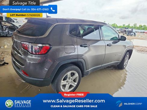 Used 2023 Jeep Compass Sport AWD/4WD image 4