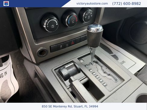 Used 2012 Jeep Liberty Sport AWD/4WD image 30