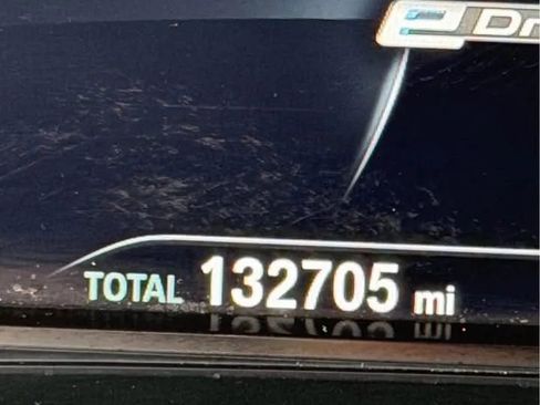Used 2018 BMW 530e RWD image 10