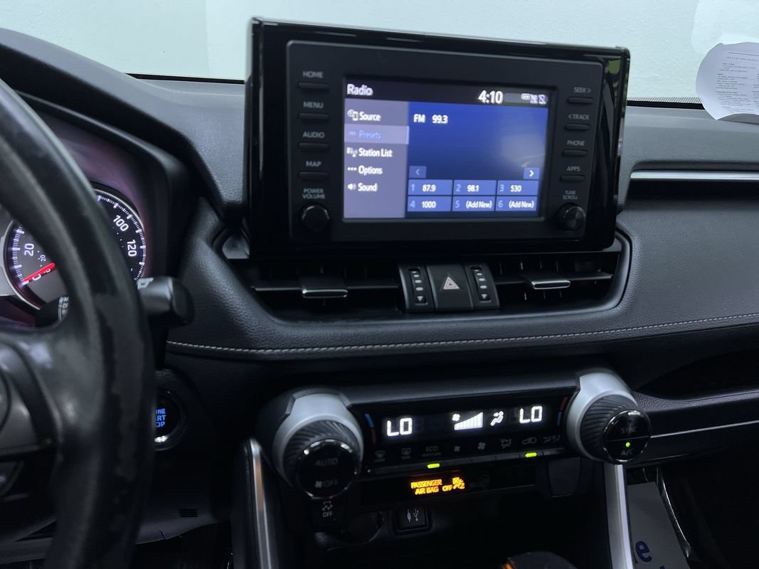 Used 2019 Toyota RAV4 XLE Premium AWD/4WD image 21