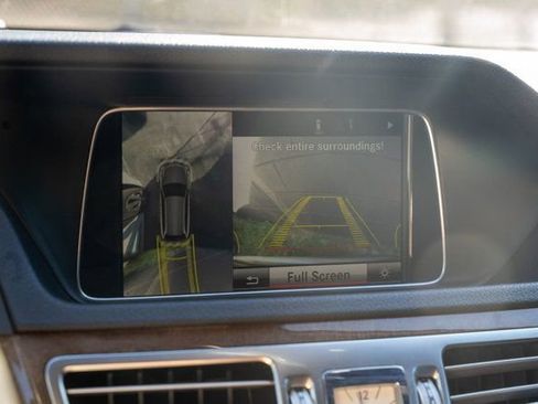 Used 2015 Mercedes-Benz E 350 4MATIC Wagon image 28