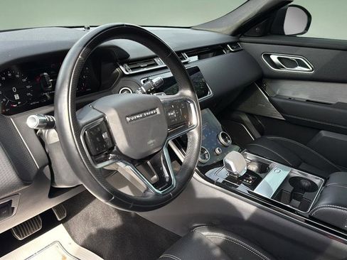 Used 2021 Land Rover Range Rover Velar R-Dynamic S image 12