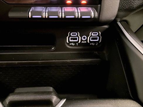 Used 2022 RAM 1500 Big Horn image 31