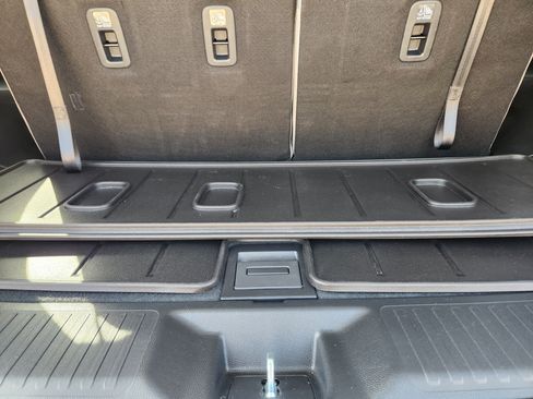 Certified 2024 Honda Pilot Touring image 32