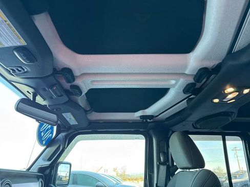 Used 2020 Jeep Wrangler Unlimited Sport image 22