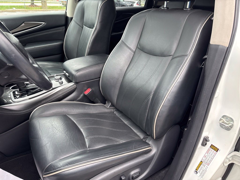 Used 2020 INFINITI QX60 Luxe w/ Essential Package FWD image 36