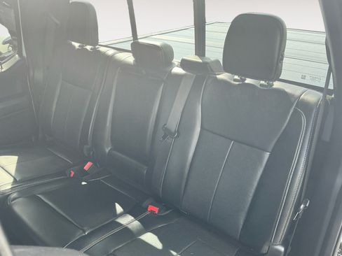 Used 2019 Ford F150 Lariat w/ Equipment Group 502A Luxury AWD/4WD image 13